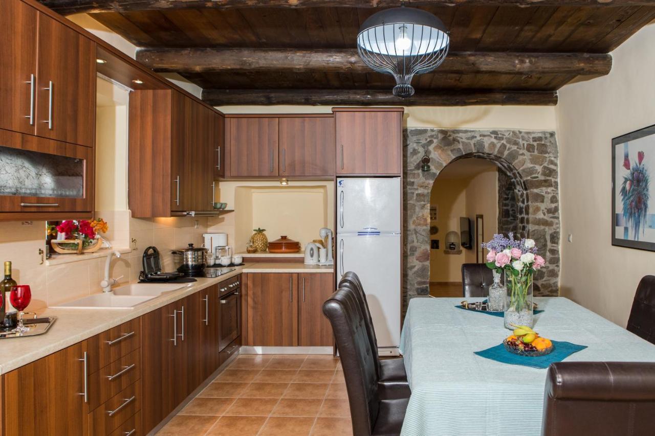 Tzouganos Villa Sfinárion Exteriör bild