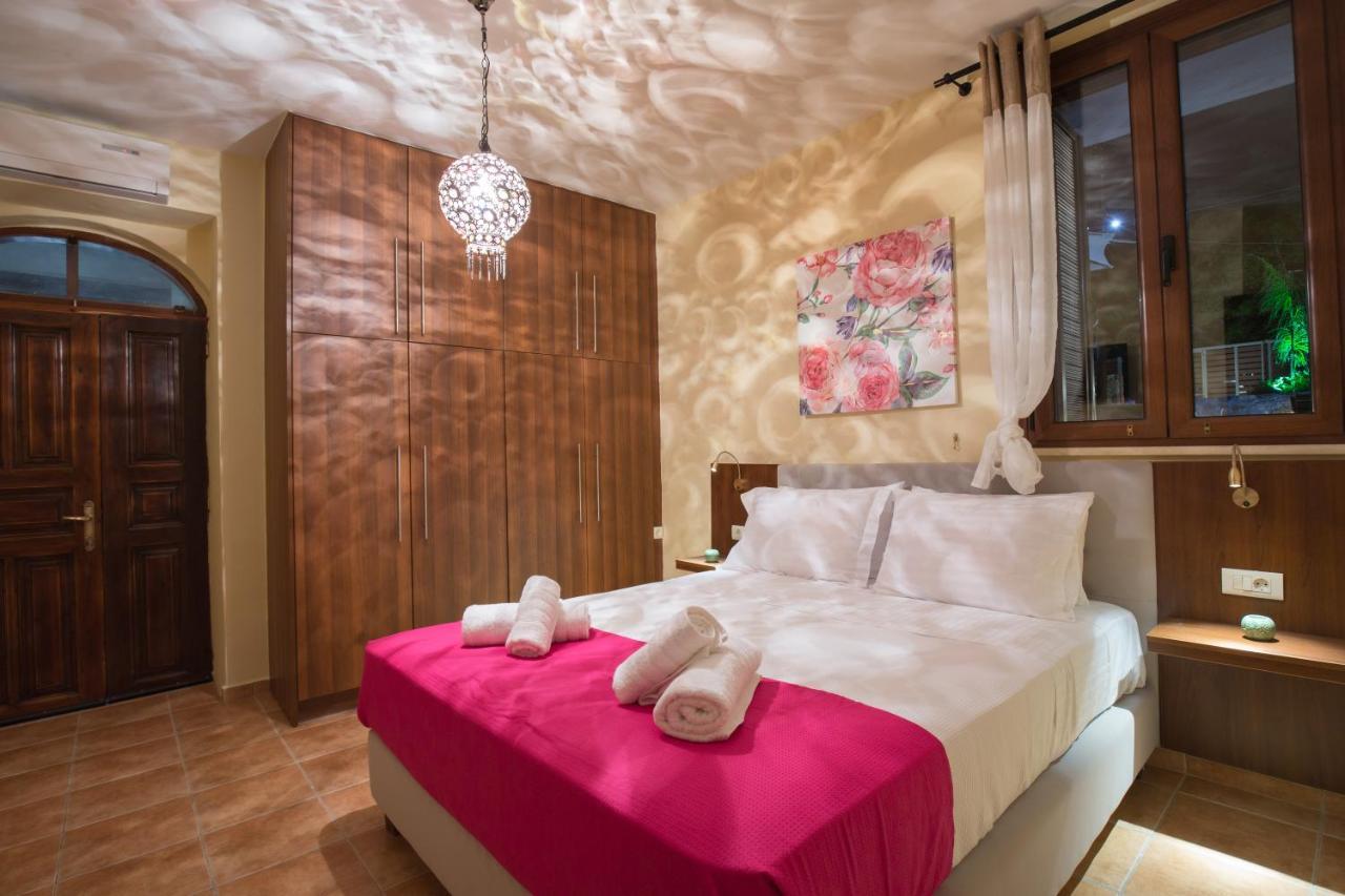 Tzouganos Villa Sfinárion Exteriör bild